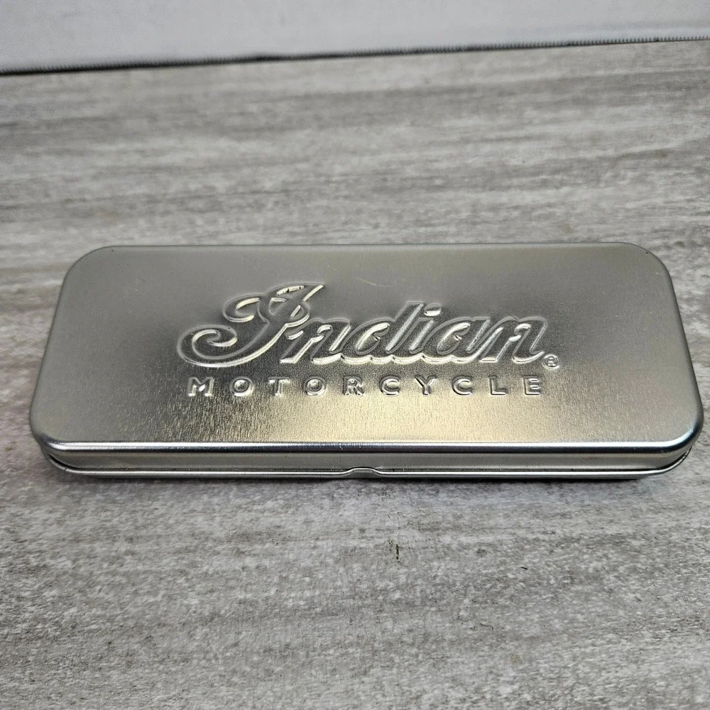 Indian Motorcycle Men's Watch Silver Tone Case Brown Leather Strap new - Picture 2 of 6